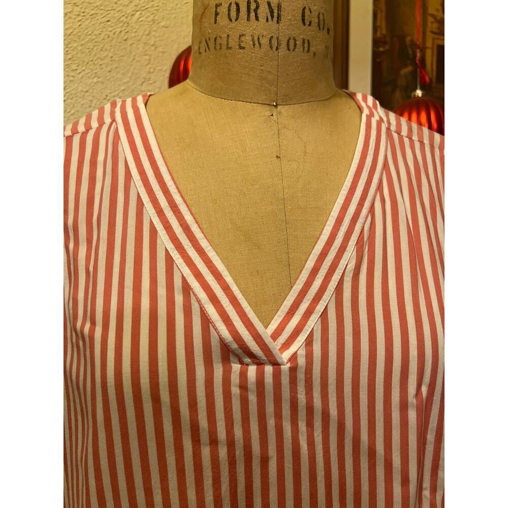 Women's GAP Striped V-neck Short Rolled Sleeves Pullover Top Size XL - Picture 2 of 8